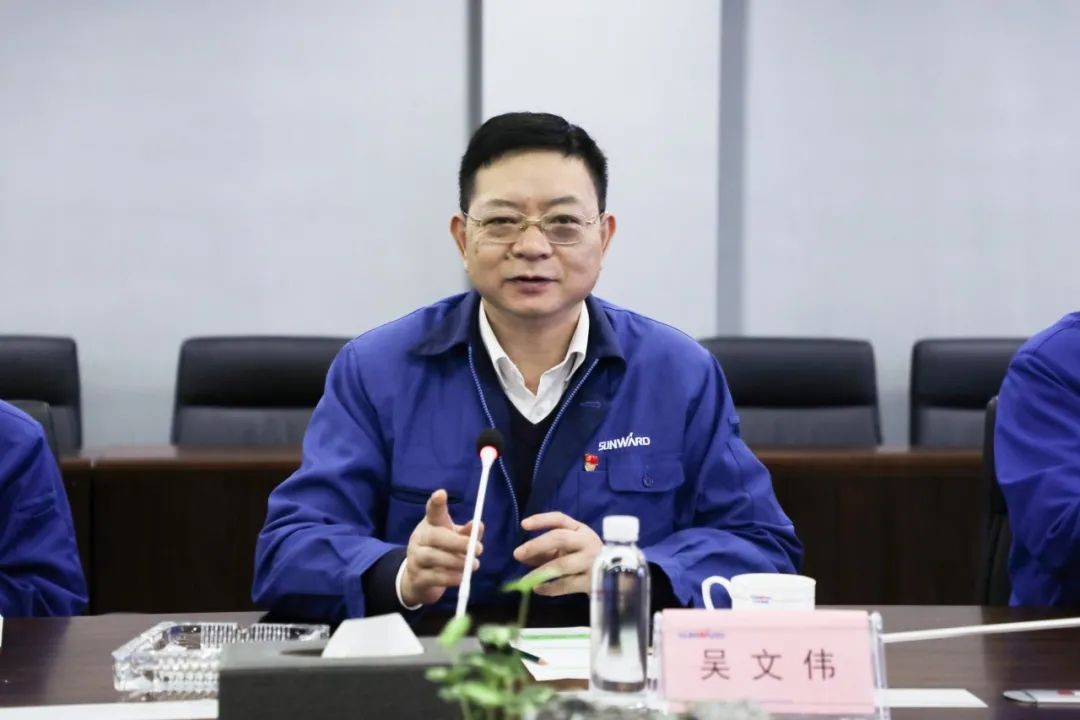 以黨建促業(yè)務，以業(yè)務強黨建——青島西海岸公用事業(yè)集團考察山河智能