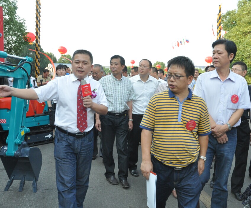 新征程 新跨越 山河智能十五周年慶典大會暨新產(chǎn)品新技術(shù)交流會隆重舉行