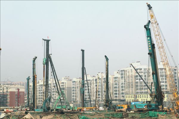 近億元山河智能設(shè)備助力湖北萬達(dá)廣場(chǎng)建設(shè)