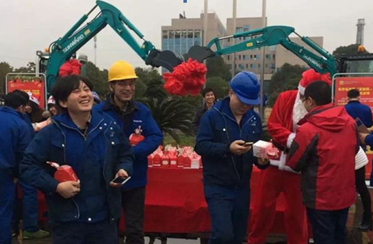 平安果駕到，好事要來到