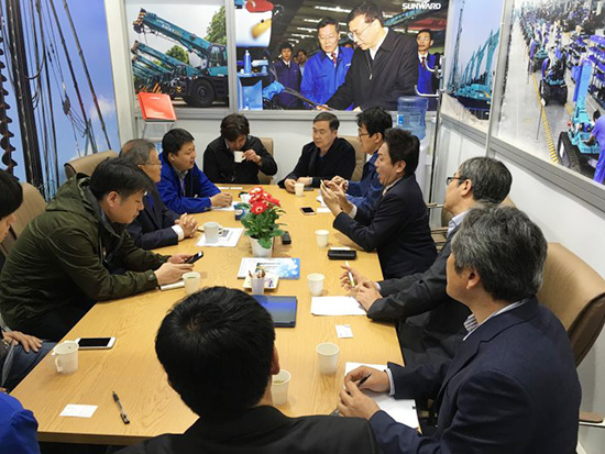 山河智能高端市場展風采