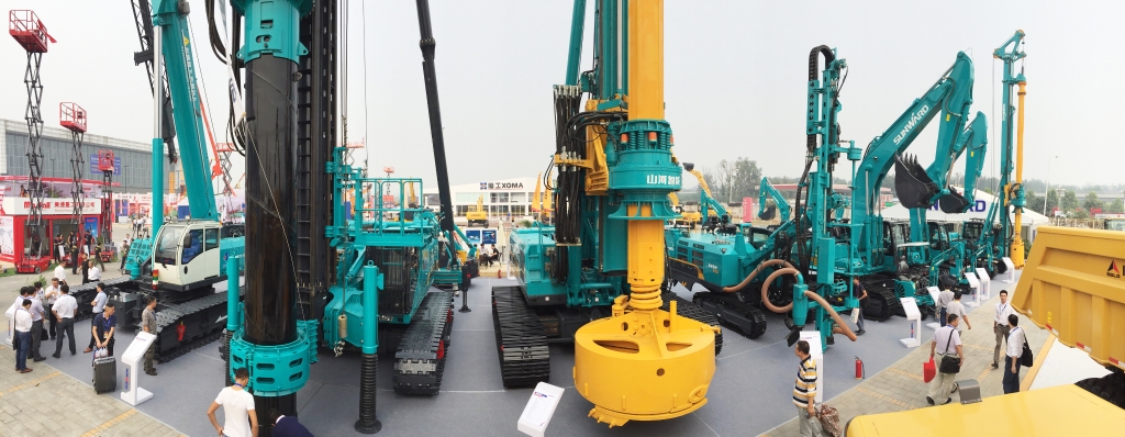 新品、精品、星品齊聚 山河智能閃耀BICES 2015