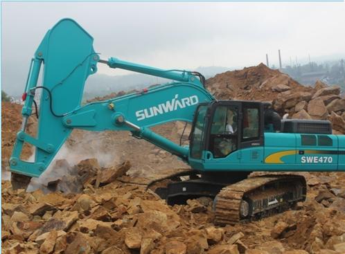 工程裝備量身定制，山河智能鉤掘機強勢出擊