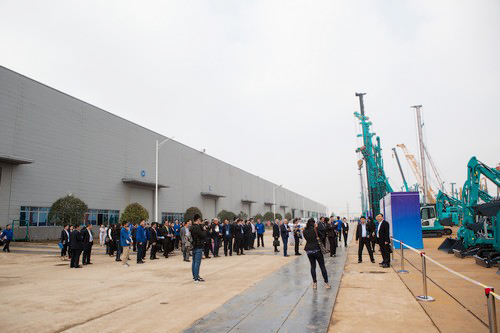 工程裝備盛宴，東盟十國(guó)代表在山河智能很享受
