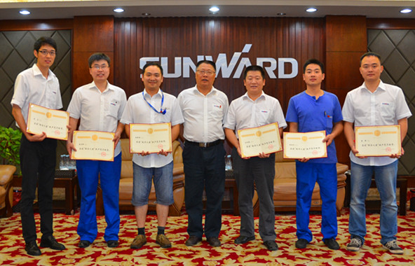 山河智能黨委榮獲長沙經(jīng)開區(qū)“創(chuàng)新型”基層黨組織榮譽(yù)稱號