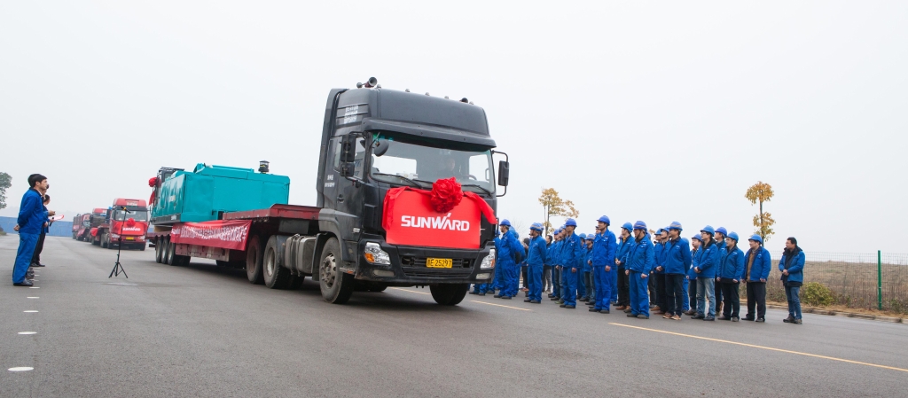 “超大孔徑入巖專家” SWDM45大型旋挖鉆機征戰(zhàn)三門峽黃河大橋