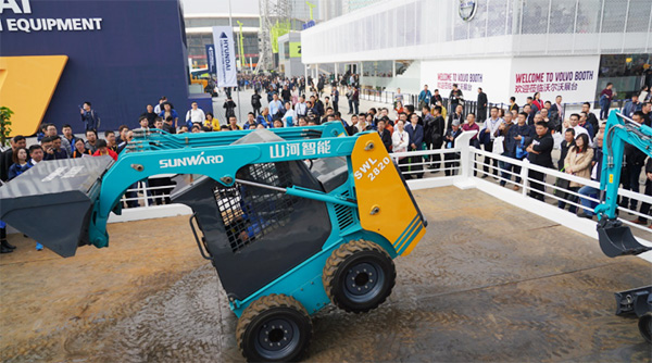 不服來戰(zhàn)！山河智能展臺(tái)有大禮等你拿