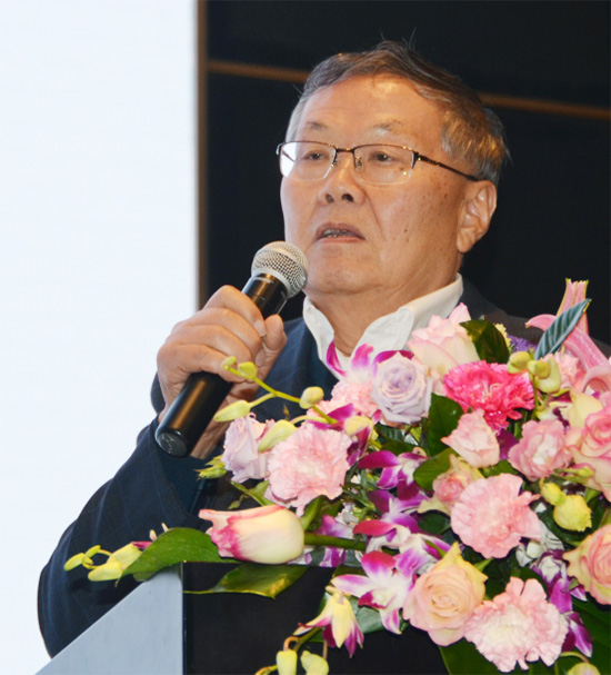 何清華董事長應邀參加湖南商會會員代表大會