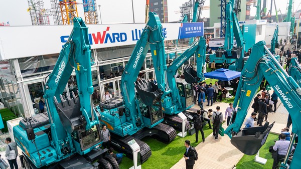 首日簽單2.6億元，山河智能創(chuàng)新產(chǎn)品引爆上海寶馬展