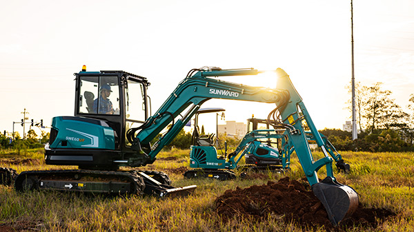 逛上海寶馬展來山河智能展位，創(chuàng)新成果連連看