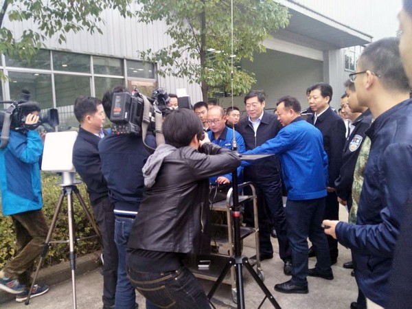 省委書記杜家毫勉勵山河智能：做大做強(qiáng)航空航天產(chǎn)業(yè)