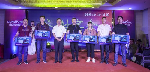 山河智能酷帥曾大蝦，一大波美圖帶你親臨北京BICES展