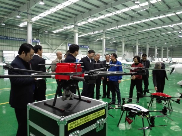 省委書記杜家毫勉勵山河智能：做大做強(qiáng)航空航天產(chǎn)業(yè)