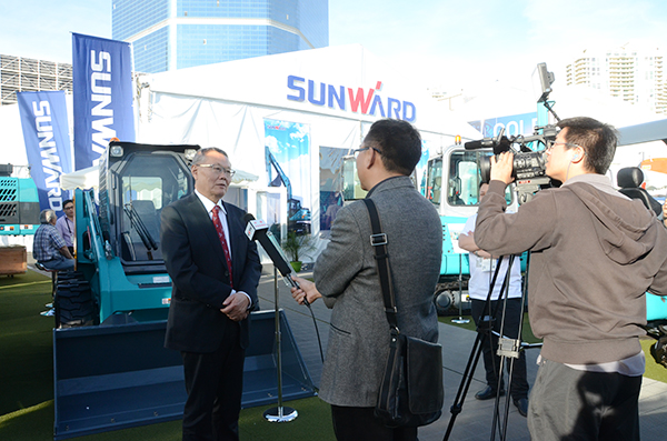 山河智能拉展“亮劍” 搶攻歐美高端市場(chǎng)