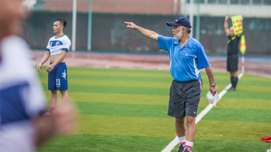 山河智能VS越南奮發(fā)：球賽精彩紛呈，合作天長地久