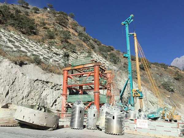 為客戶創(chuàng)造價值，山河智能董事長元旦為一線服務(wù)團隊點贊