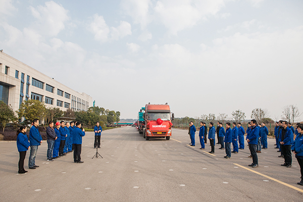 情人節(jié)牽手成功，山河智能SWDM520“我愛你”出嫁了