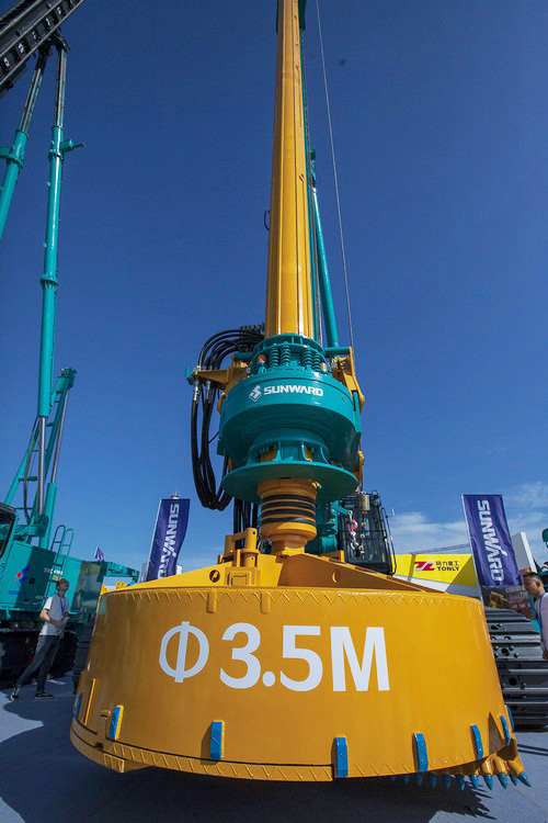 山河智能酷帥曾大蝦，一大波美圖帶你親臨北京BICES展