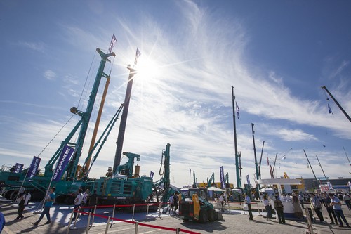 山河智能酷帥曾大蝦，一大波美圖帶你親臨北京BICES展