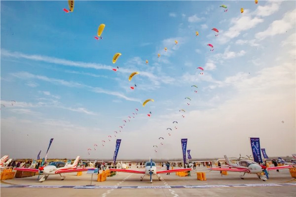 喂，看世界飛行者大會(huì)了嗎？山河飛機(jī)豪華陣容別錯(cuò)過(guò)