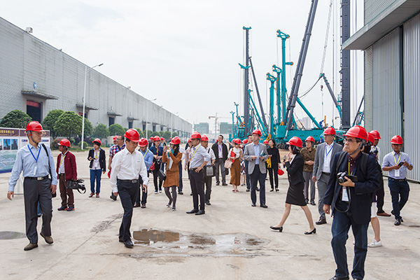 東盟十國(guó)主流媒體齊聚山河智能，共話21世紀(jì)海上絲綢之路