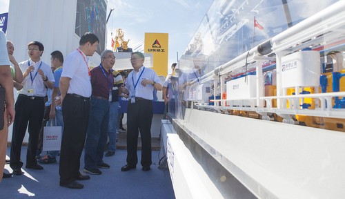 山河智能酷帥曾大蝦，一大波美圖帶你親臨北京BICES展