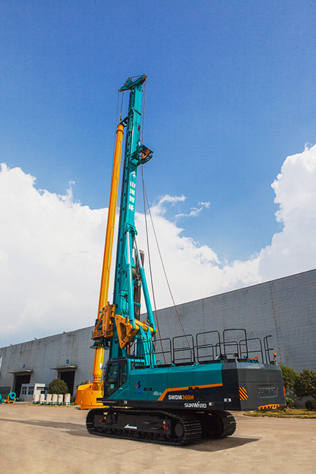 逛上海寶馬展來山河智能展位，創(chuàng)新成果連連看