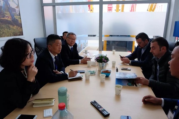 向世界展示中國(guó)“智造”魅力，山河智能攜創(chuàng)新陣容閃耀德國(guó)寶馬展