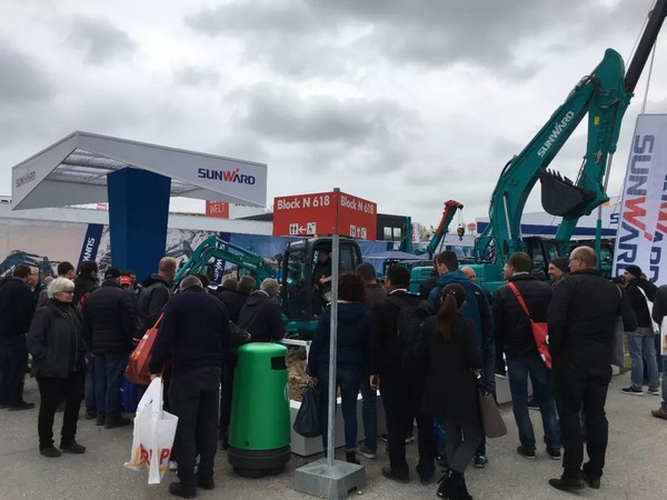 向世界展示中國(guó)“智造”魅力，山河智能攜創(chuàng)新陣容閃耀德國(guó)寶馬展