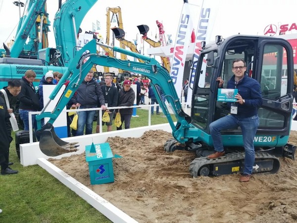 向世界展示中國(guó)“智造”魅力，山河智能攜創(chuàng)新陣容閃耀德國(guó)寶馬展