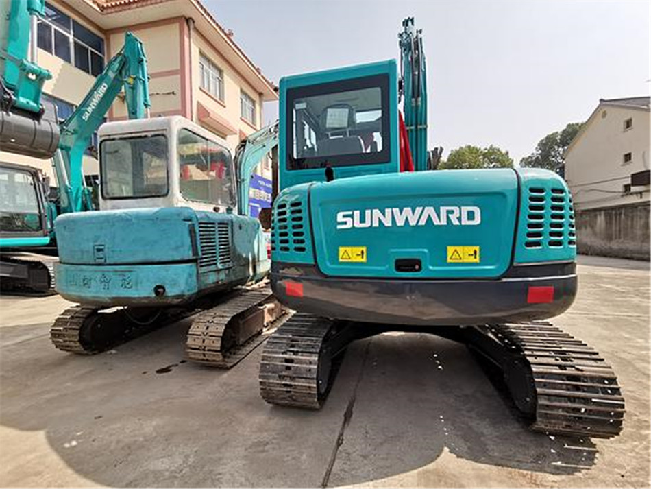 服役15年，超過20000小時！元老級挖機接“回家”！