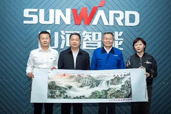 政策性保險為山河“出?！北ｑ{護(hù)航 中國出口信用保險公司總公司副總經(jīng)理一行拜訪山河