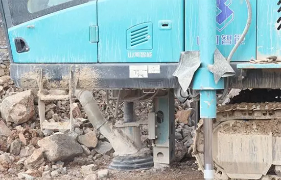 15年3萬小時(shí)！山河智能元老級(jí)潛孔鉆機(jī)“雄風(fēng)”依舊