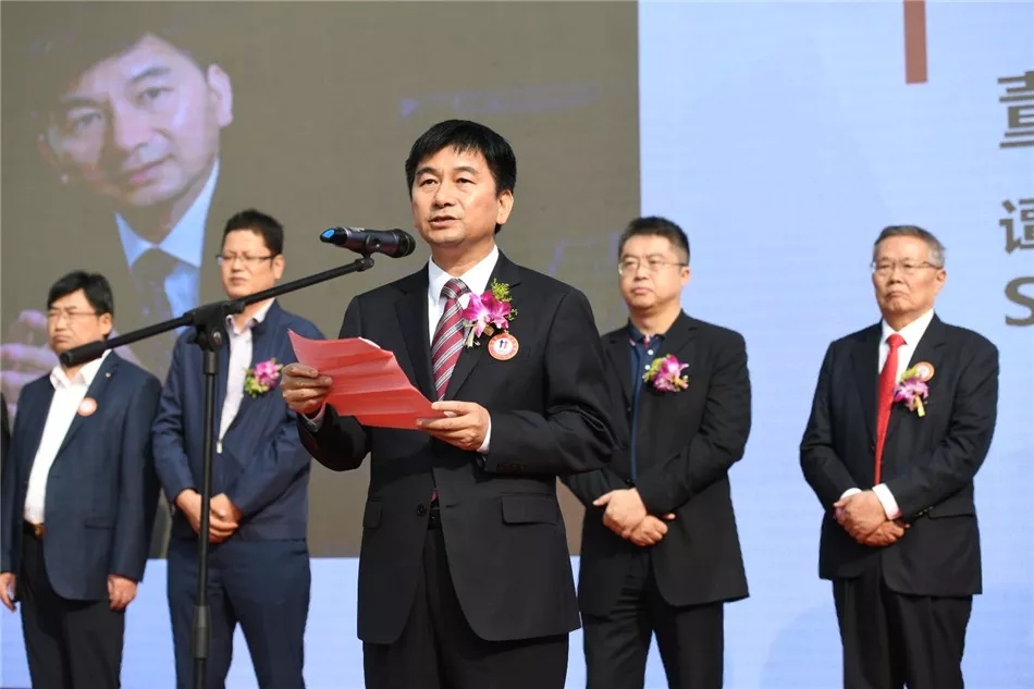 我國首批洞內(nèi)互換式雙模盾構(gòu)機(jī)下線