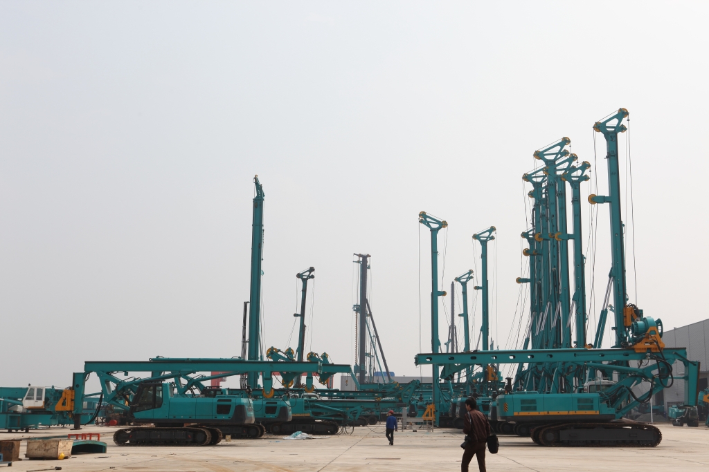 液壓靜力壓樁機(jī)獲評(píng)國(guó)家冠軍產(chǎn)品