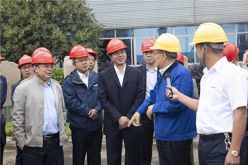 廣州市國(guó)資委副主任張道泉率隊(duì)考察山河智能