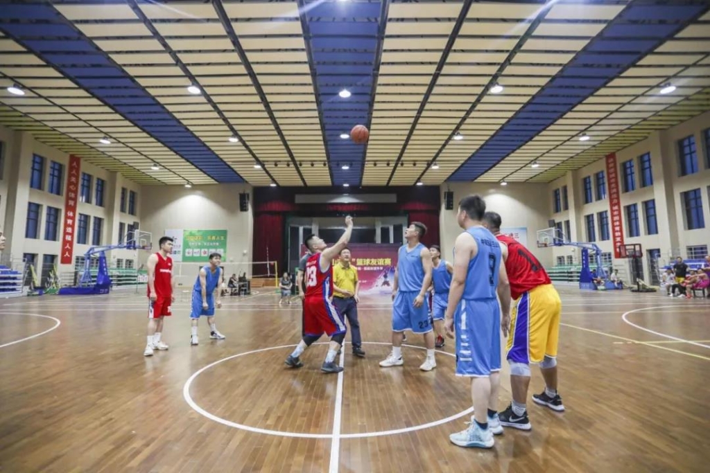 “520” 山河智能以球會友中建五局三公司