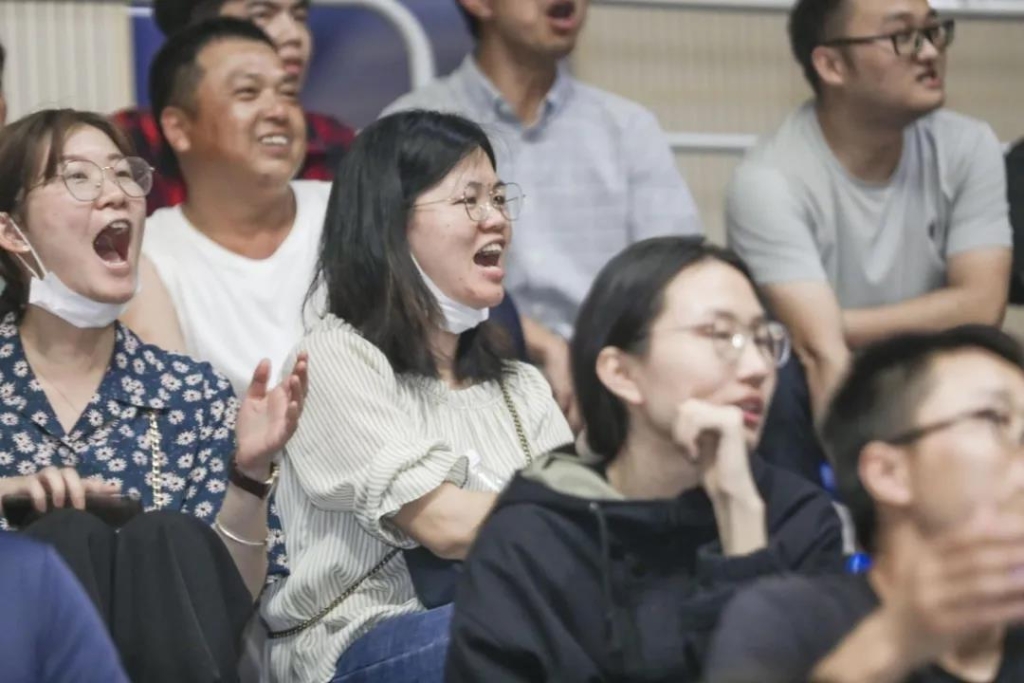 “520” 山河智能以球會友中建五局三公司