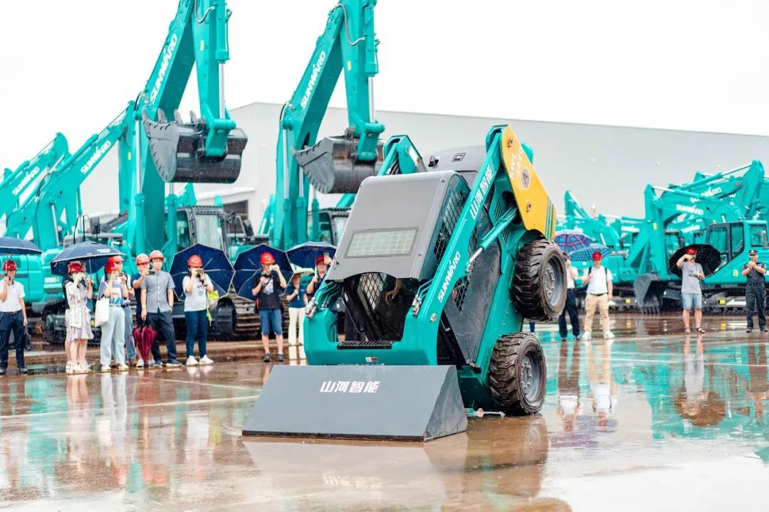 山河智能數(shù)字化出海升級暨聯(lián)合阿里巴巴國際站線上直播活動圓滿進(jìn)行