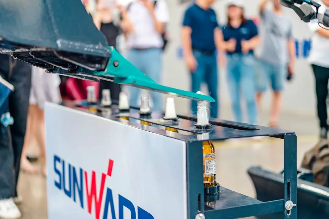 山河智能數(shù)字化出海升級暨聯(lián)合阿里巴巴國際站線上直播活動圓滿進(jìn)行