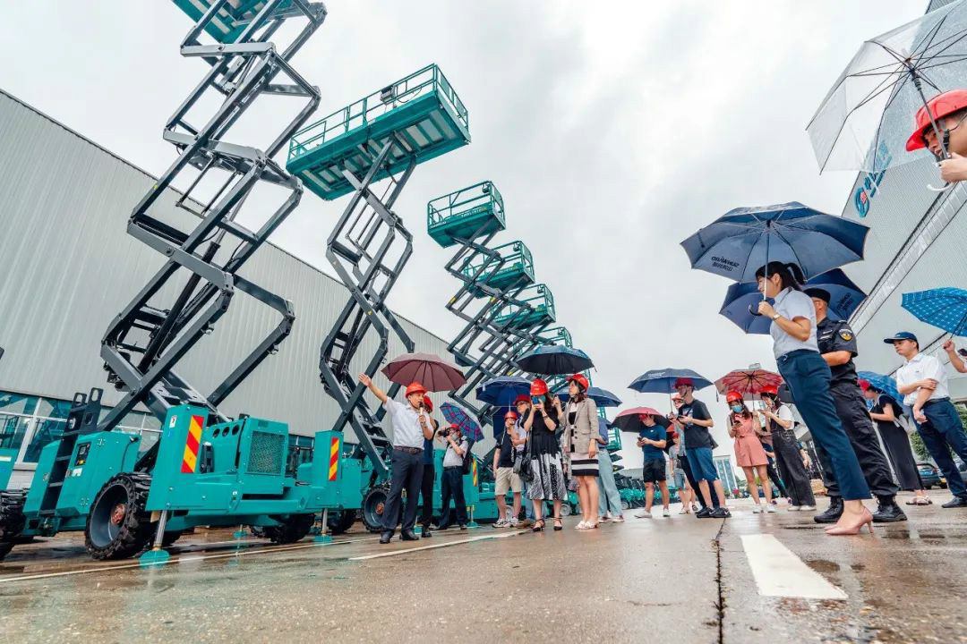 山河智能數(shù)字化出海升級暨聯(lián)合阿里巴巴國際站線上直播活動圓滿進(jìn)行