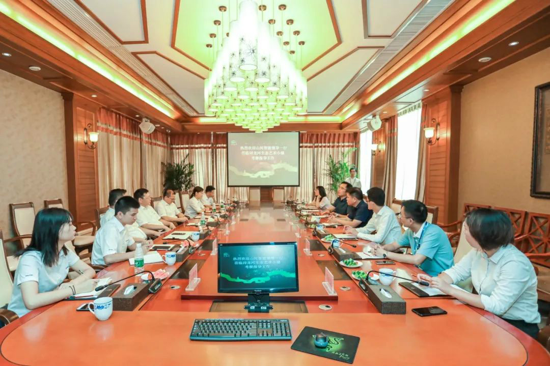 山河智能黨委赴潯龍河交流學習