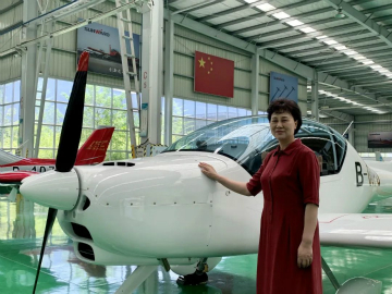 省委常委、統(tǒng)戰(zhàn)部部長(zhǎng)黃蘭香考察調(diào)研山河科技