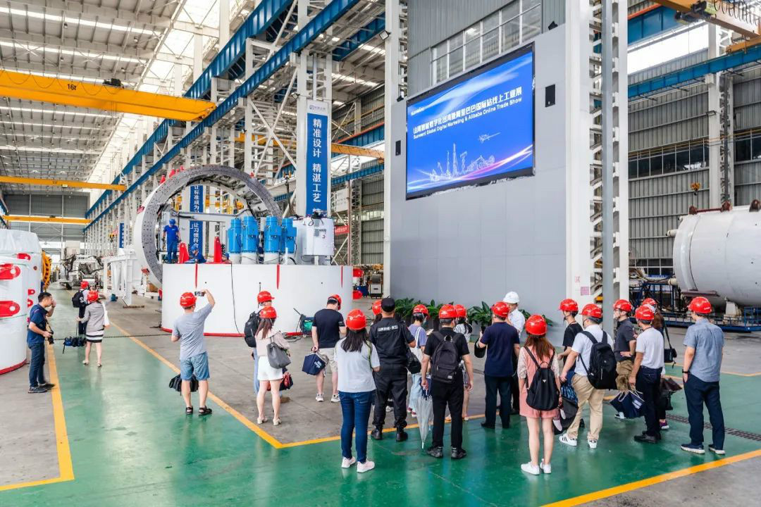 山河智能數(shù)字化出海升級暨聯(lián)合阿里巴巴國際站線上直播活動圓滿進(jìn)行