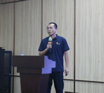 以強(qiáng)執(zhí)行力聚焦基礎(chǔ)能力建設(shè) 向挖掘機(jī)萬(wàn)臺(tái)俱樂部邁進(jìn)——山河智能2020年挖掘機(jī)經(jīng)銷商半年度會(huì)議圓滿召