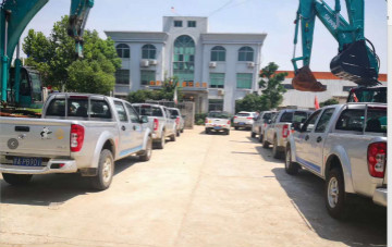 感恩相伴 關(guān)愛相隨 ——江西山河服務(wù)萬里行