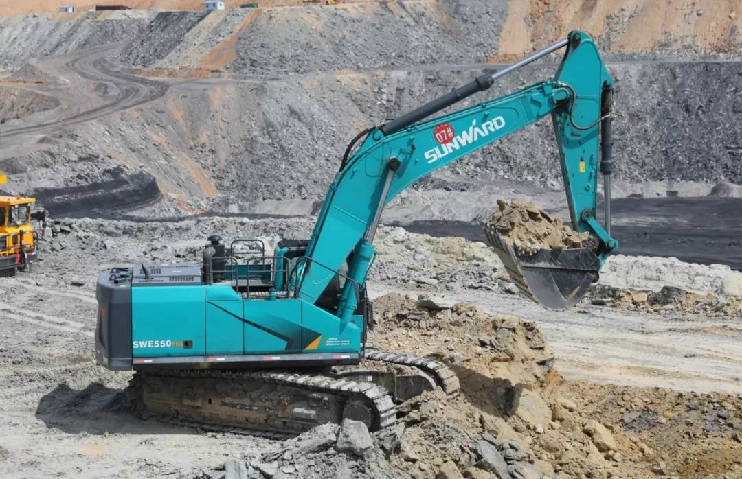 以先導(dǎo)式創(chuàng)新實(shí)現(xiàn)挖掘機(jī)從無到有，從小到大，從大到強(qiáng)！