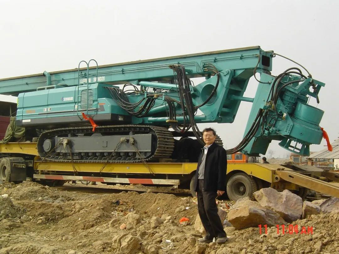 以先導(dǎo)式創(chuàng)新實現(xiàn)旋挖鉆機彎道超車