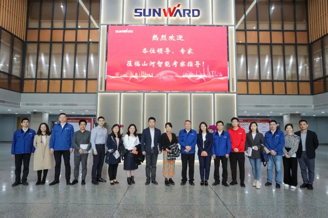 葉檀財經(jīng)團(tuán)隊調(diào)研山河智能