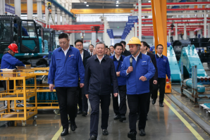 中國聯(lián)通黨組書記、董事長王曉初到訪山河智能